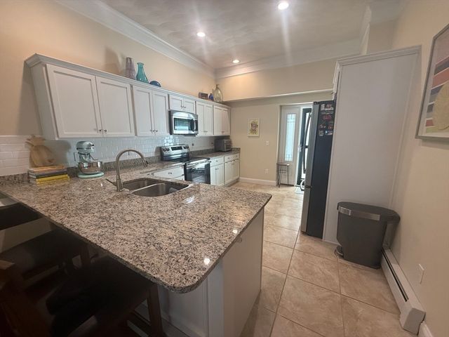 445 Berlin St 7, Clinton, MA 01510