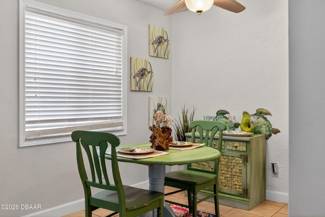 411 N Halifax Ave Apt 303, Daytona Beach, FL 32118