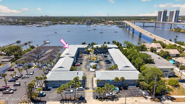 411 N Halifax Ave Apt 303, Daytona Beach, FL 32118