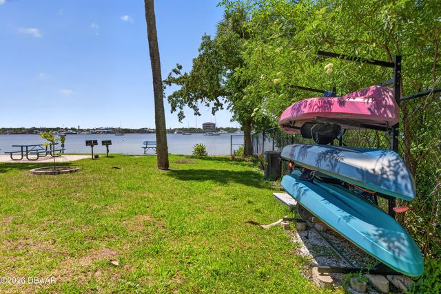 411 N Halifax Ave Apt 303, Daytona Beach, FL 32118