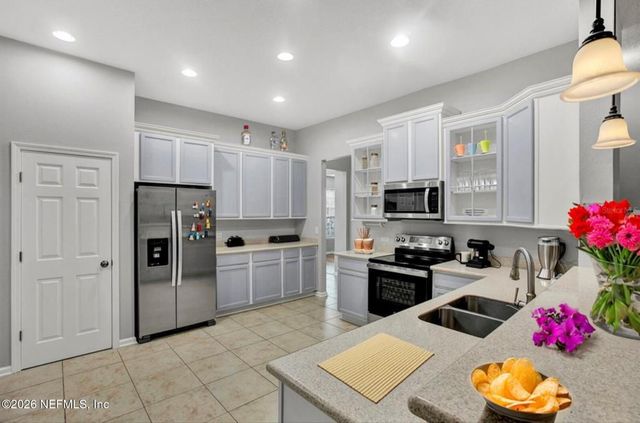3060 PLANTATION RIDGE Drive, Green Cove Springs, FL 32043