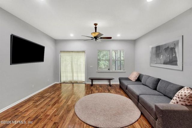 3060 PLANTATION RIDGE Drive, Green Cove Springs, FL 32043