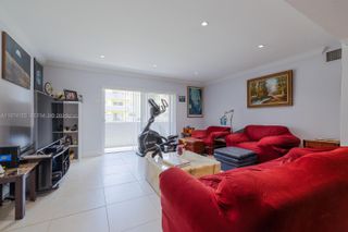 7401 SW 82nd st 109s, Miami, FL 33143