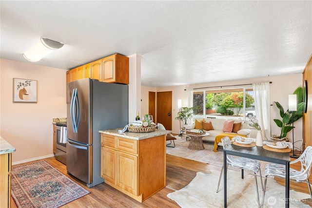 5221 86th Place NE, Marysville, WA 98270