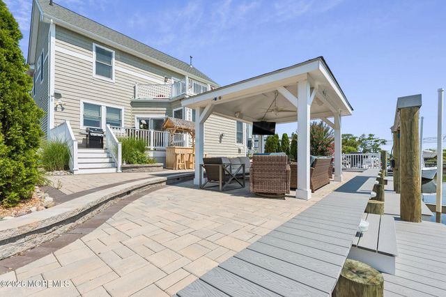 45 E Pampano Drive, Brick, NJ 08723