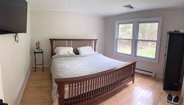 140 Cedar Street, Rehoboth, MA 02769