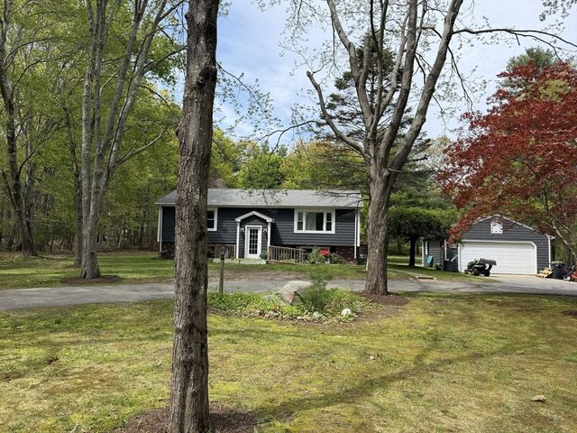 140 Cedar Street, Rehoboth, MA 02769
