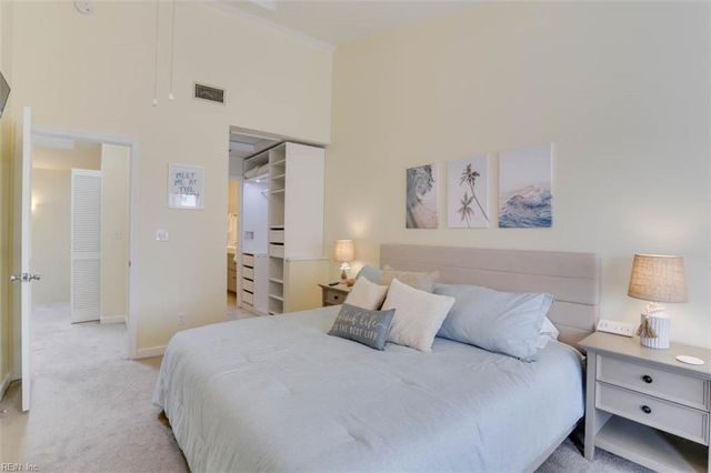 215 4th St, Virginia Beach, VA 23451