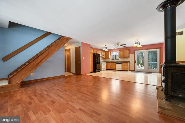 12820 PORTERS LANDING RD, Greensboro, MD 21639