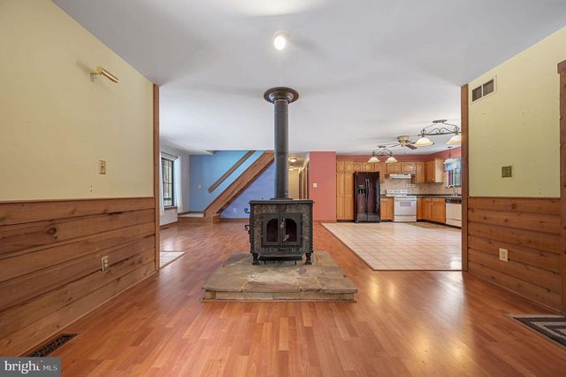 12820 PORTERS LANDING RD, Greensboro, MD 21639