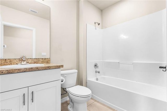 18524 Cronin Sand LN, North Fort Myers, FL 33917