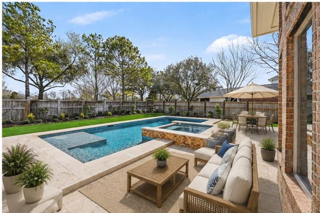 3903 Bell Hollow Lane, Katy, TX 77494