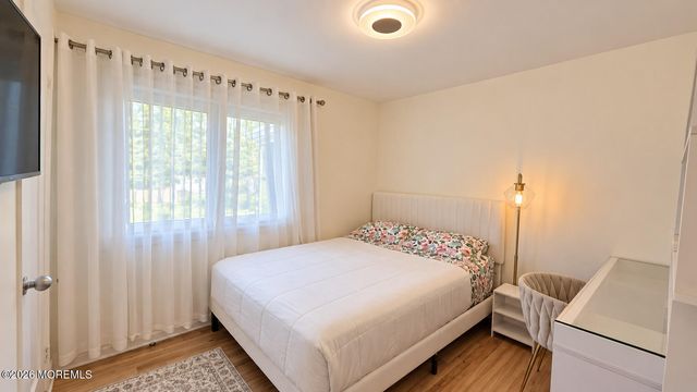 37 Valley Vale Drive, Old Bridge, NJ 08857