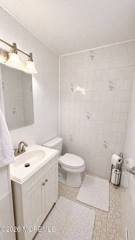37 Valley Vale Drive, Old Bridge, NJ 08857