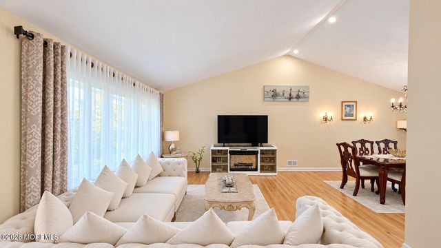 37 Valley Vale Drive, Old Bridge, NJ 08857