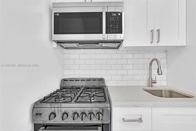 1839 Funston St 4, Hollywood, FL 33020