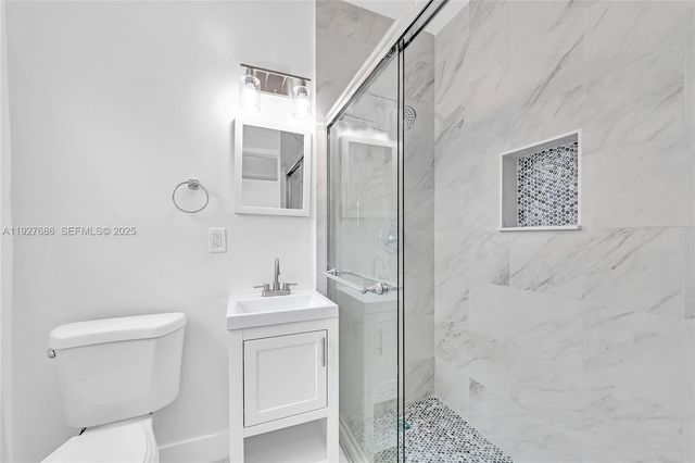 1839 Funston St 4, Hollywood, FL 33020