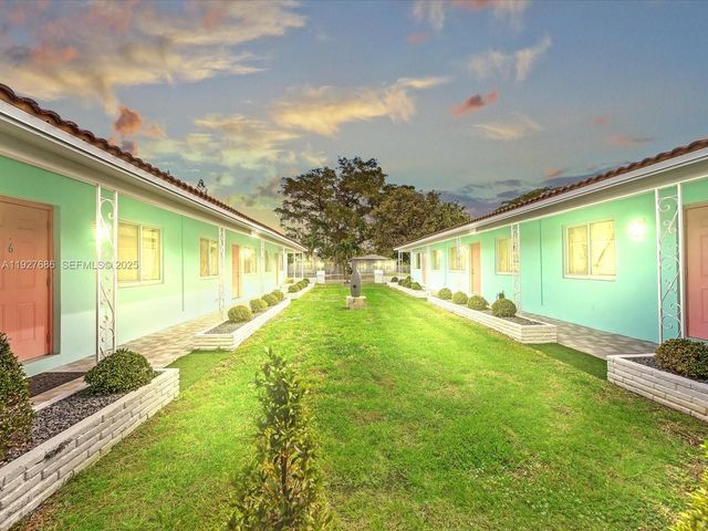 1839 Funston St 4, Hollywood, FL 33020