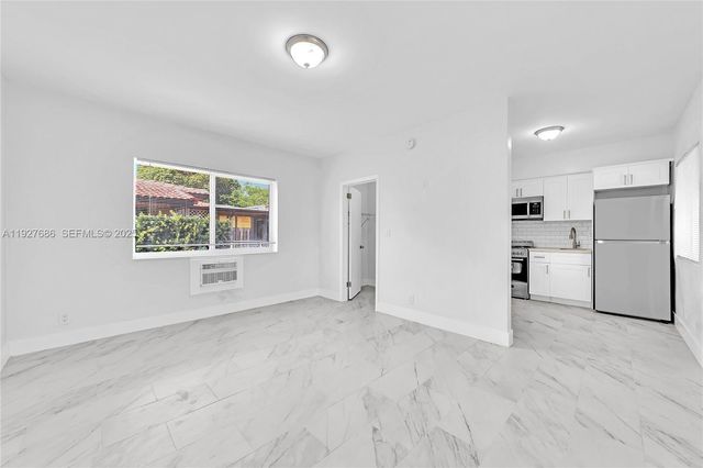 1839 Funston St 4, Hollywood, FL 33020