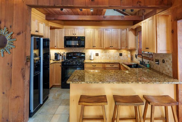 354 Grout Road, Weathersfield, VT 05151