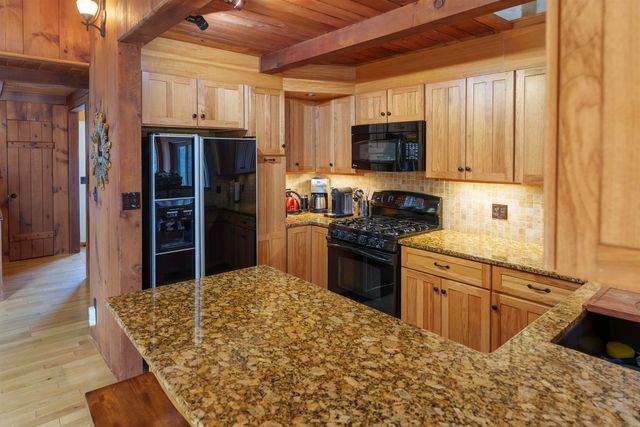 354 Grout Road, Weathersfield, VT 05151