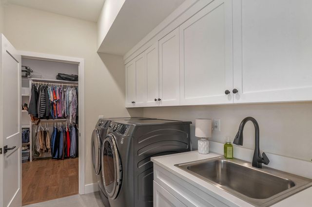 261 S Mumford Court, Springfield, MO 65802