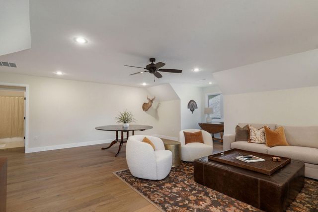 261 S Mumford Court, Springfield, MO 65802