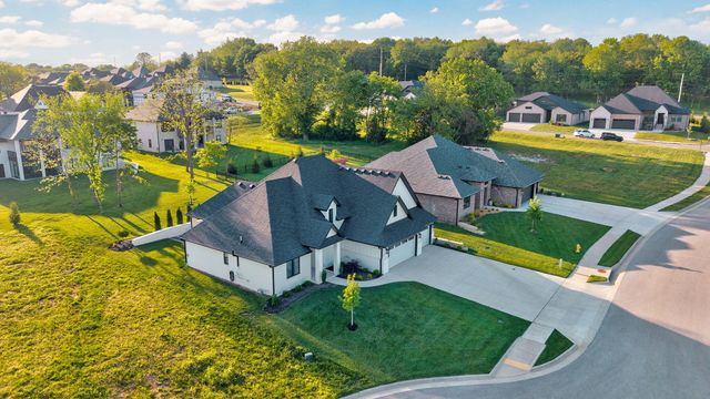 261 S Mumford Court, Springfield, MO 65802
