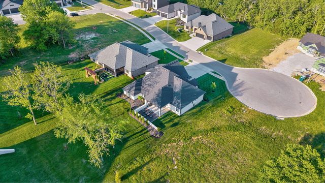 261 S Mumford Court, Springfield, MO 65802