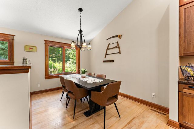 4815 120th Street W, Apple Valley, MN 55124