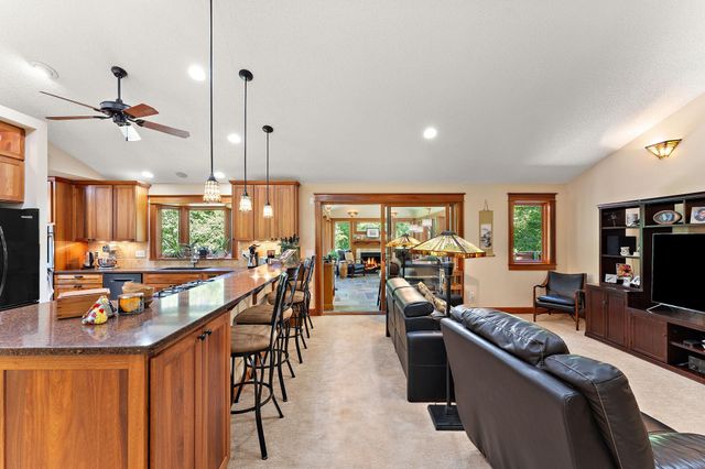 4815 120th Street W, Apple Valley, MN 55124