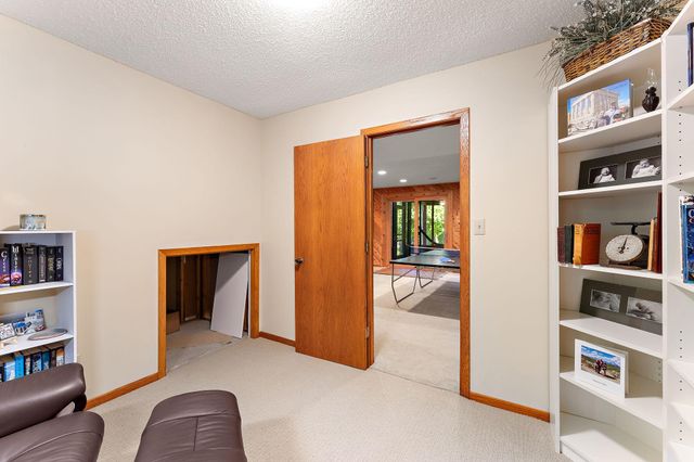 4815 120th Street W, Apple Valley, MN 55124