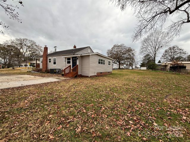 410 Gann Street, Lowell, NC 28098