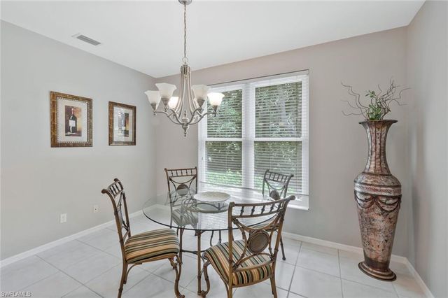 1340 Charleston Square DR 101, Naples, FL 34110
