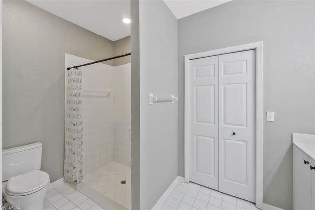 1340 Charleston Square DR 101, Naples, FL 34110