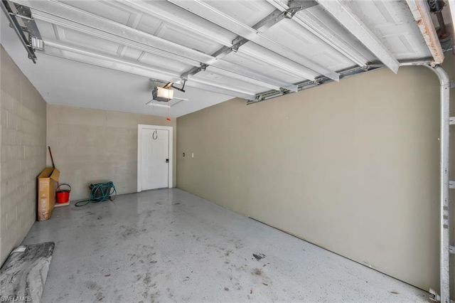 1340 Charleston Square DR 101, Naples, FL 34110