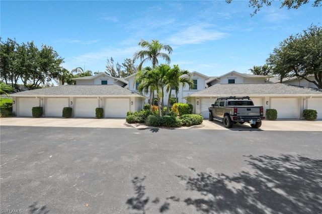 1340 Charleston Square DR 101, Naples, FL 34110