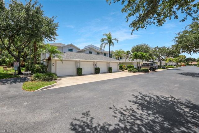 1340 Charleston Square DR 101, Naples, FL 34110