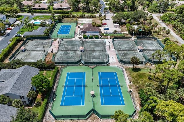 1340 Charleston Square DR 101, Naples, FL 34110