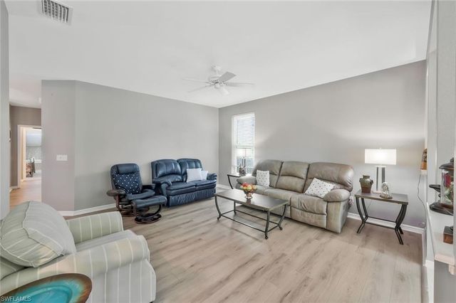 1340 Charleston Square DR 101, Naples, FL 34110