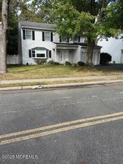 11 Applebey Street, Eatontown, NJ 07724