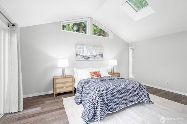 10879 Bill Point Circle NE, Bainbridge Island, WA 98110