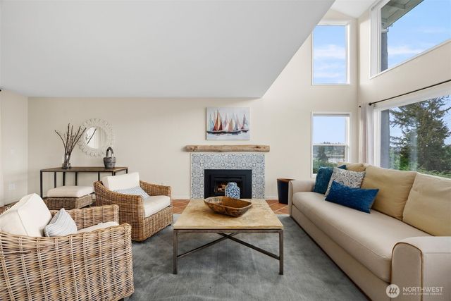 10879 Bill Point Circle NE, Bainbridge Island, WA 98110