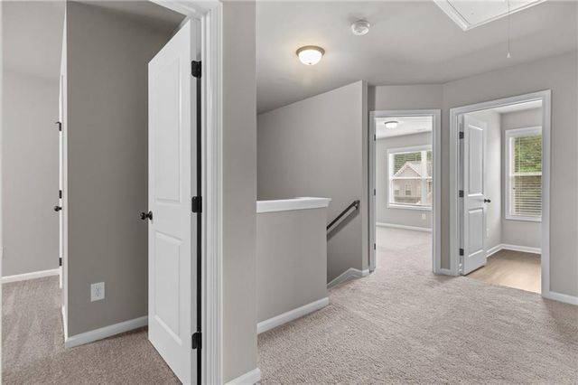 891 Walnut Woods Drive, Braselton, GA 30517