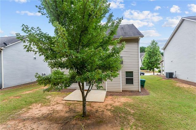 891 Walnut Woods Drive, Braselton, GA 30517