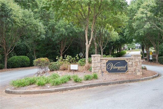 891 Walnut Woods Drive, Braselton, GA 30517