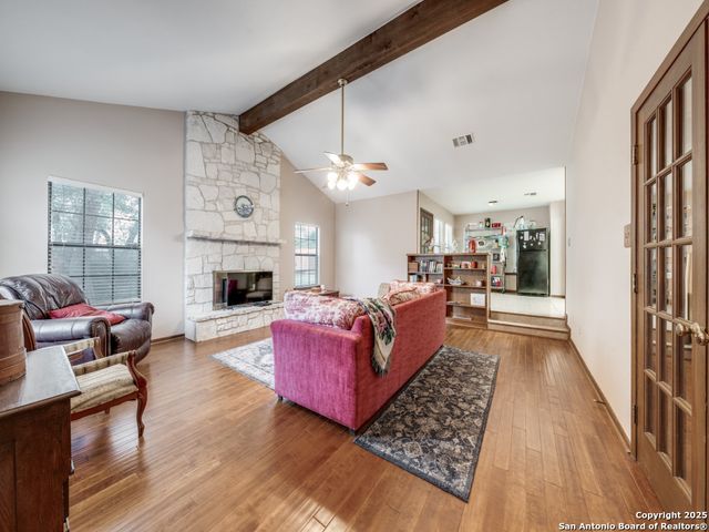 4818 Winthop, San Antonio, TX 78249