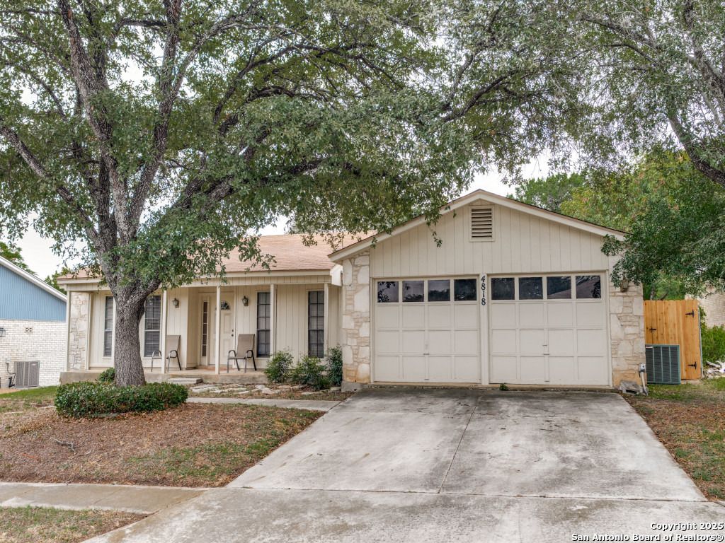 4818 Winthop, San Antonio, TX 78249