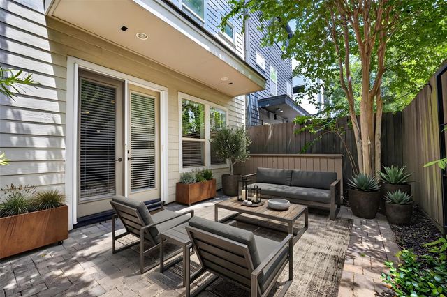 2019 Mcduffie Street, Houston, TX 77019
