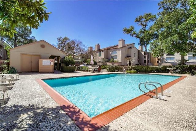 2125 Augusta Drive 63, Houston, TX 77057